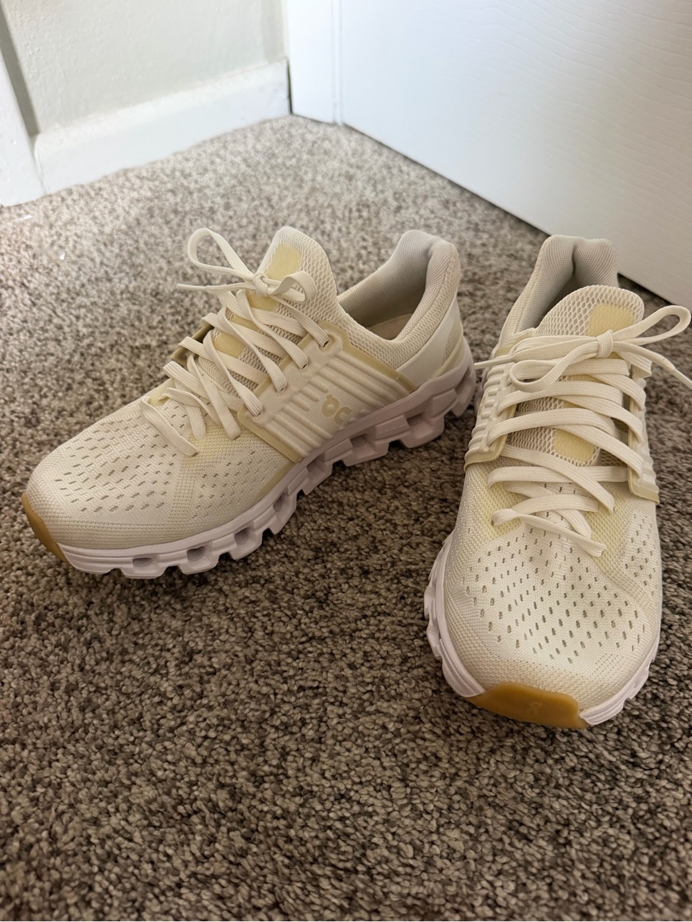 On Running Cloudswift Sneakers in (Undyed) White